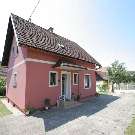 Modern With Garden Near The Petzen Area In Carinthia *