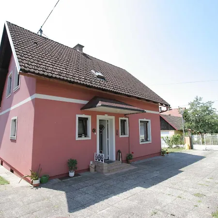 Modern Apartment With Garden Near The Petzen Ski Area In Eberndorf Carinthia