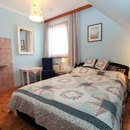 Modern Apartment With Garden Near The Petzen Ski Area In Eberndorf Carinthia Apartment